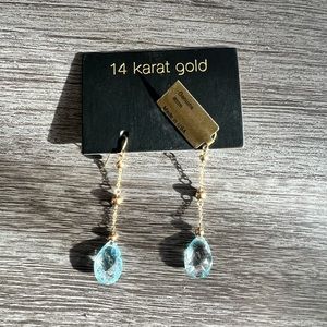 14k gold blue stone earring